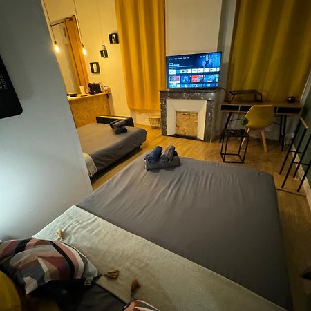 Charmant Appartement Climatise Aux Pieds De La Cite การ์กาซอน ภายนอก รูปภาพ