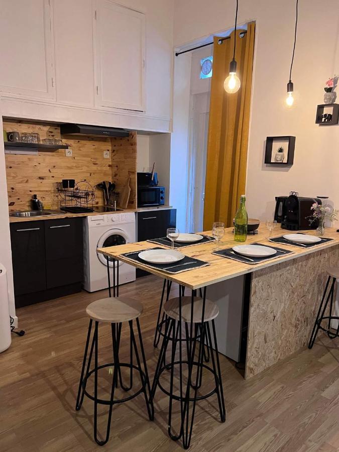 Charmant Appartement Climatise Aux Pieds De La Cite การ์กาซอน ภายนอก รูปภาพ