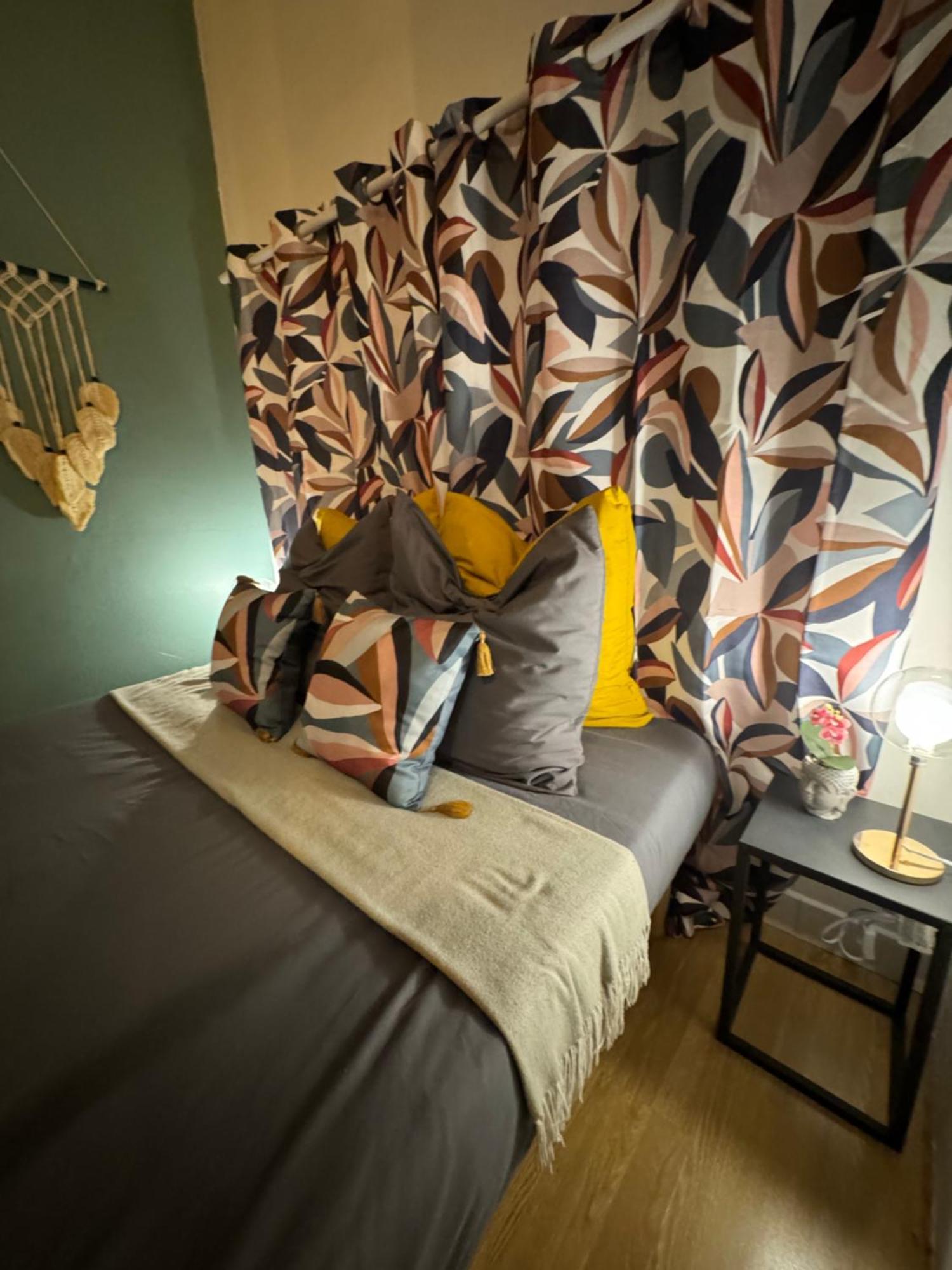 Charmant Appartement Climatise Aux Pieds De La Cite การ์กาซอน ภายนอก รูปภาพ