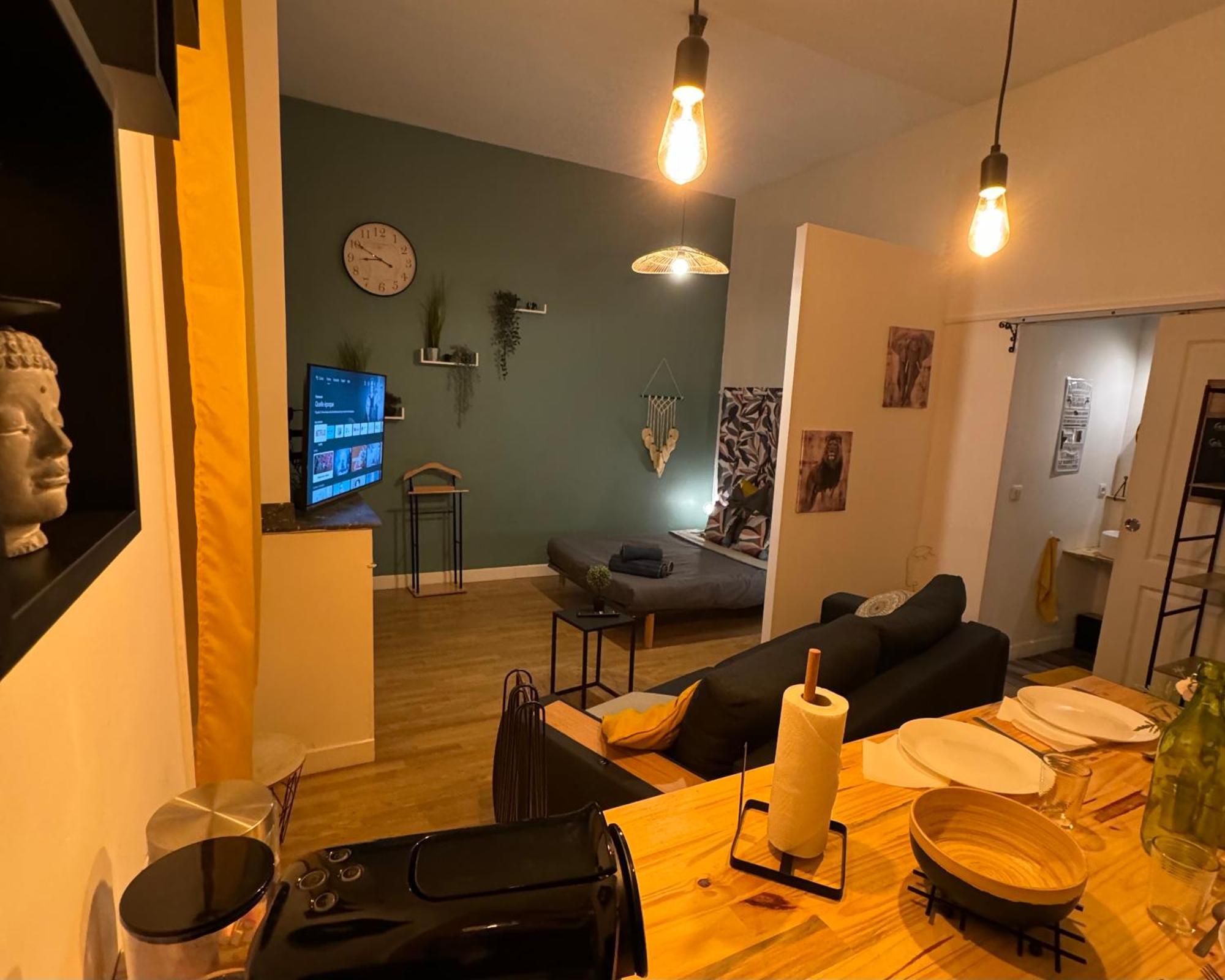 Charmant Appartement Climatise Aux Pieds De La Cite การ์กาซอน ภายนอก รูปภาพ